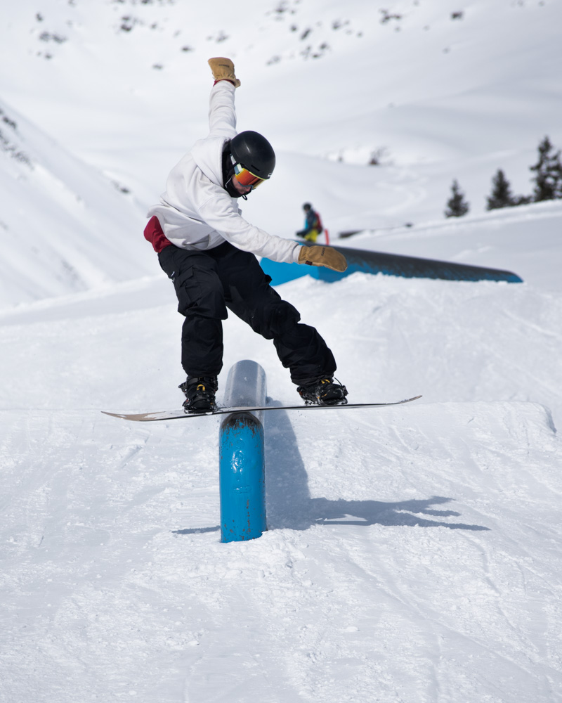 Photo of snowboarding