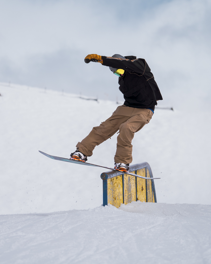 Photo of someone snowboarding