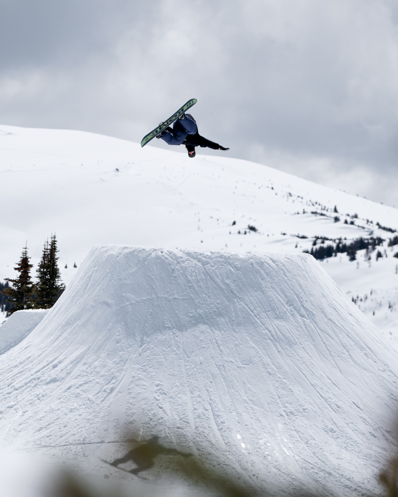 Photo of someone snowboarding